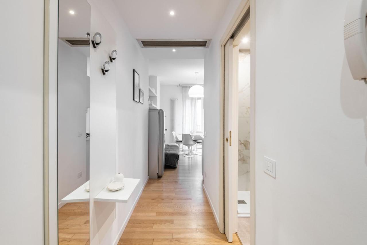 Easylife - Sofisticato Monolocale Con Terrazzino Nel Cuore Di Porta Venezia 米兰 外观 照片
